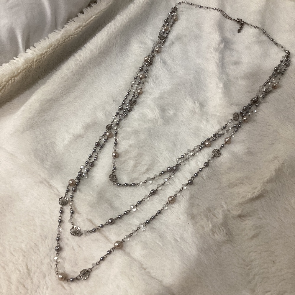 Pearl and Chrystal Necklace